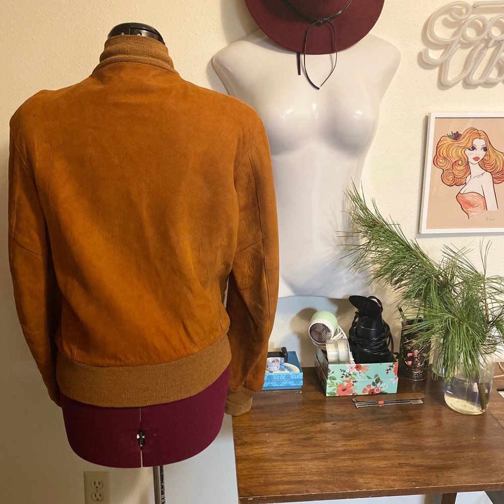 Vintage 1960s Leather Jacket - Picture 9 of 16